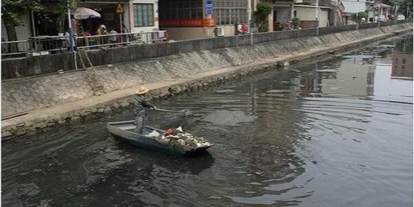 基層河長遭遇黑臭水體整治難題：我們截污了，為什么還臭？
